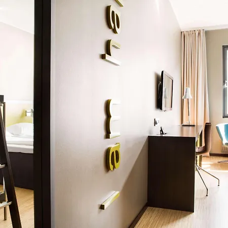 Comfort Hotell 3*
